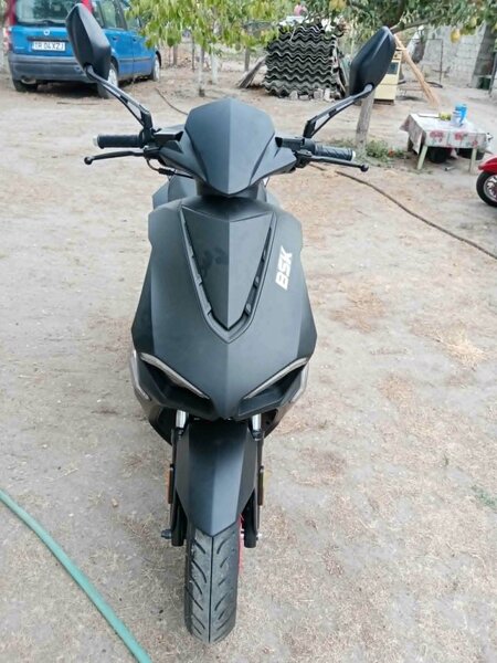 De vanzare BSK Diablo 50 cmc (JJ 50 QT-17) doar 400 km.