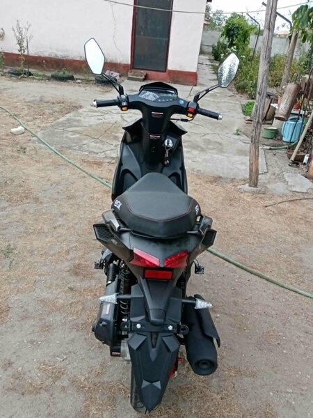 De vanzare BSK Diablo 50 cmc (JJ 50 QT-17) doar 400 km.